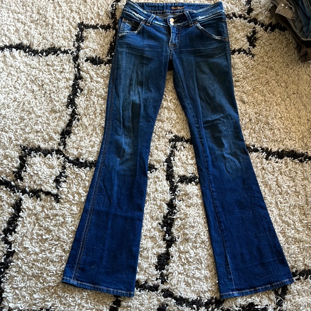 Hudson size 27